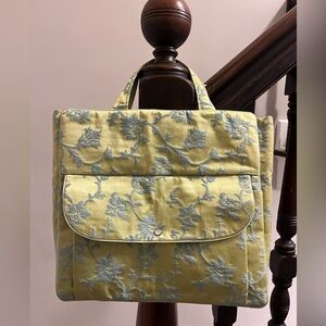 Vintage Elegant Floral Patterned Toiletry Tote Bag makeup bag